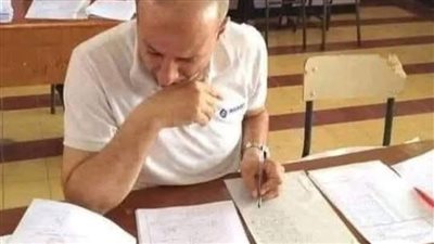 الامتحان والذبابه