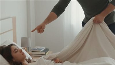 طلبوا رقم البطاقة… فلقّنتهم أغلى درس
