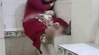 اراد تأديب زوجته