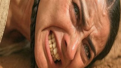 ابوس ايدك ياعمو